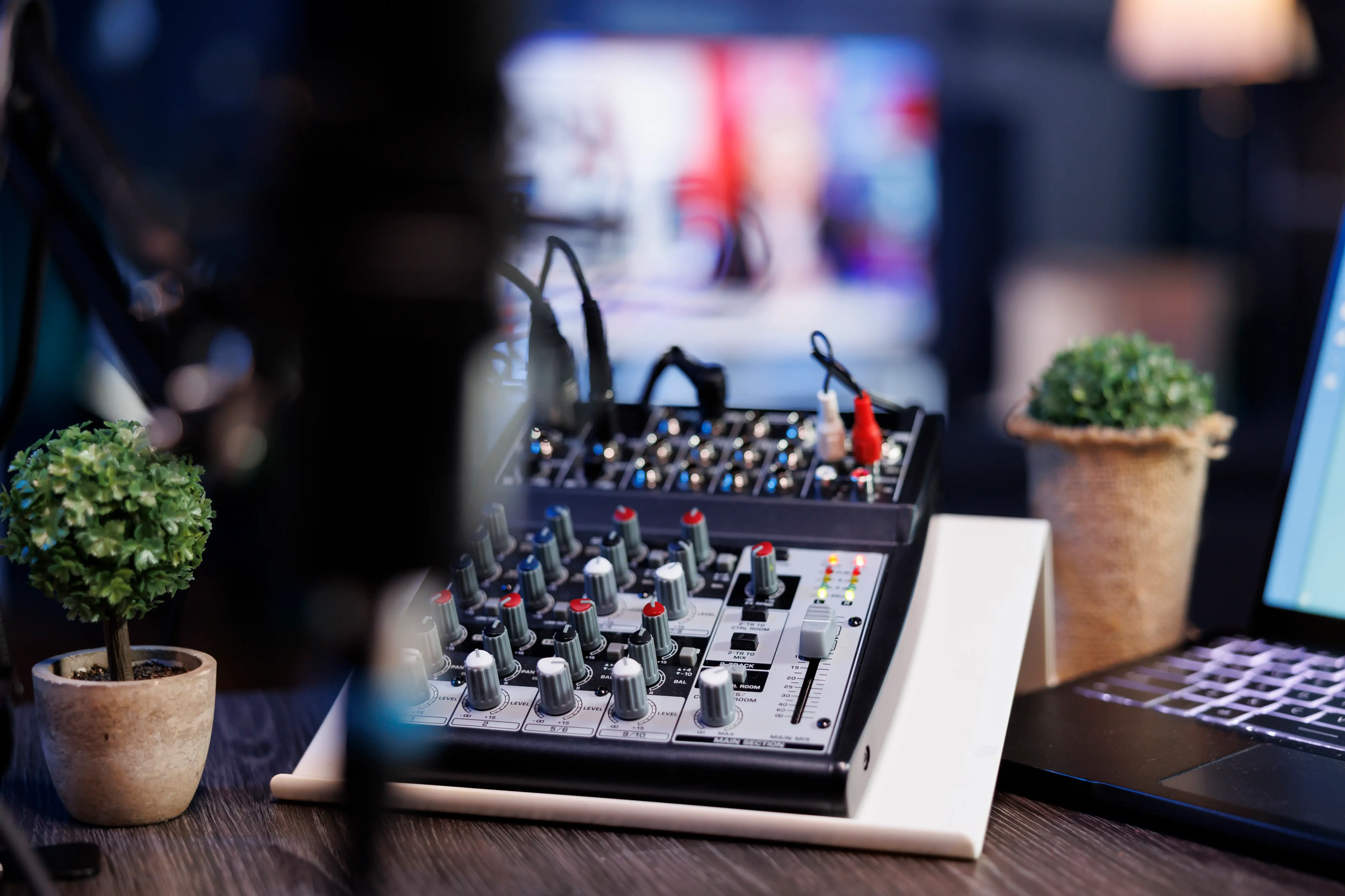 Audio Visual Companies in Dubai: How to Choose the Best AV Partner for Your Business